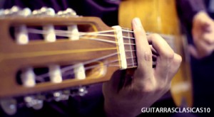 tocar guitarra clasica